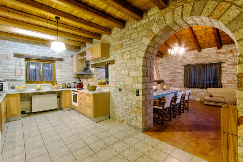 wood beams on ceiling