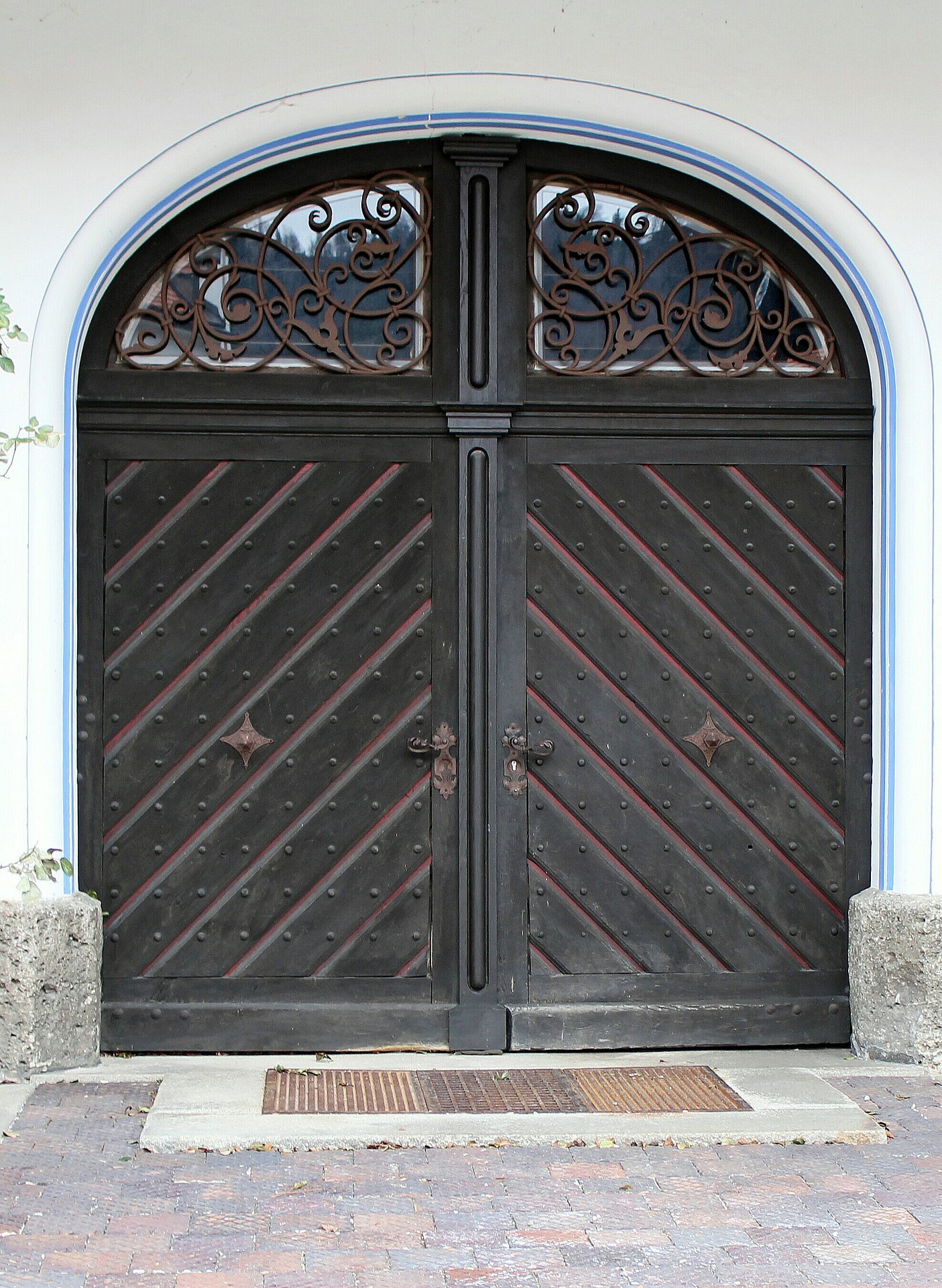 arched double doors