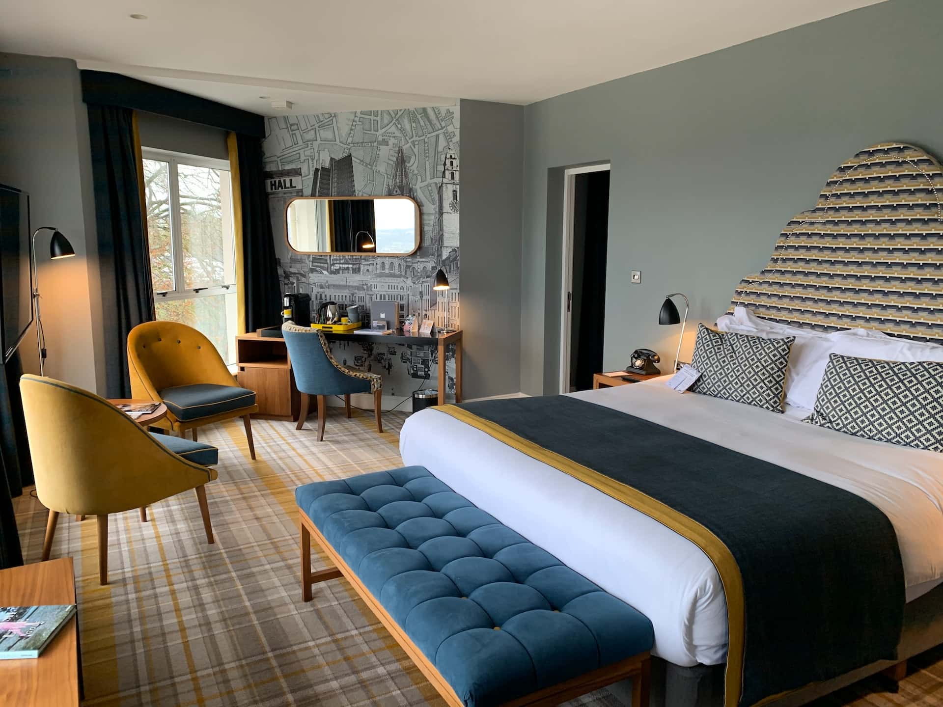 Contrasting Colours Bedroom Design