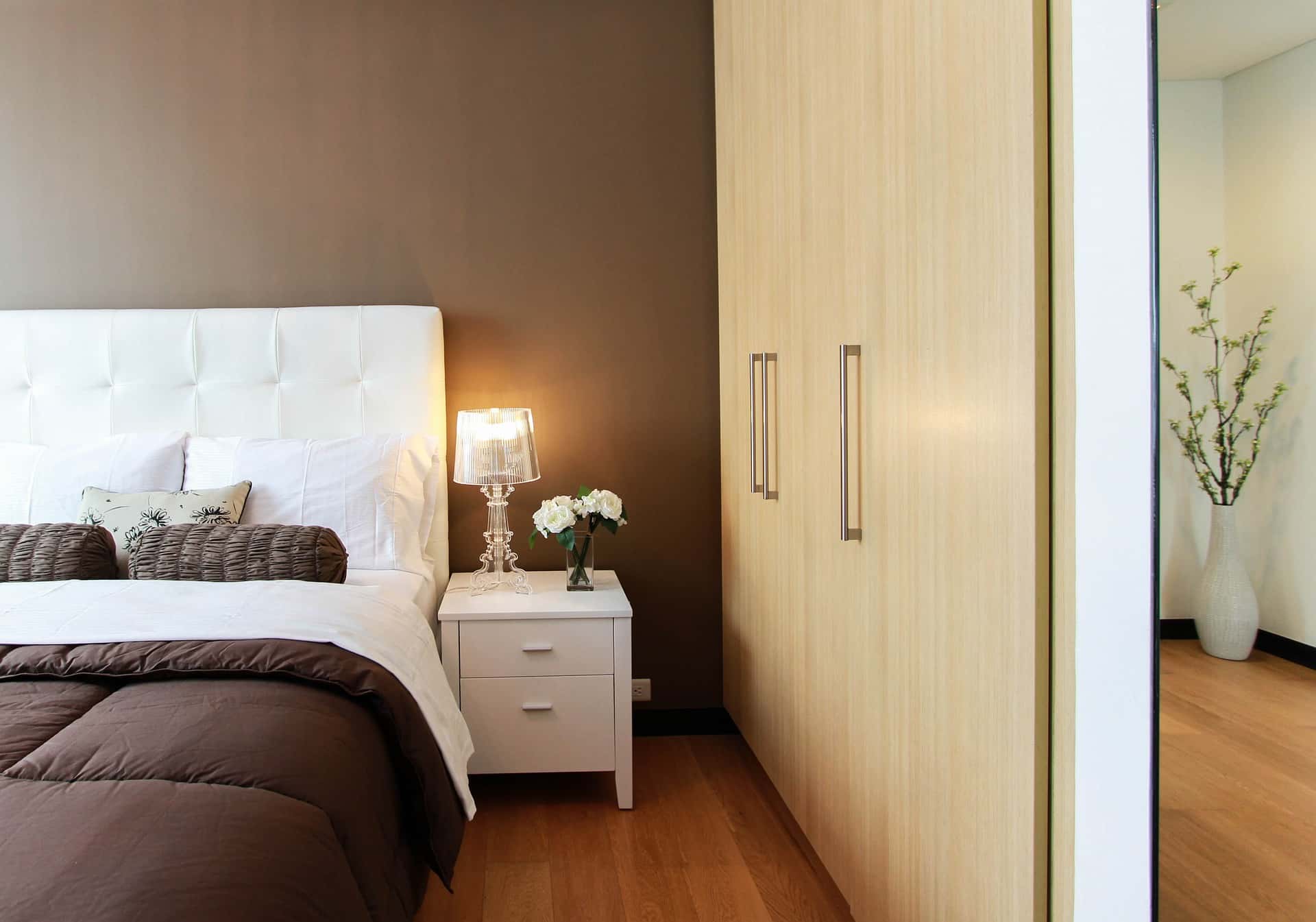 glossy laminate