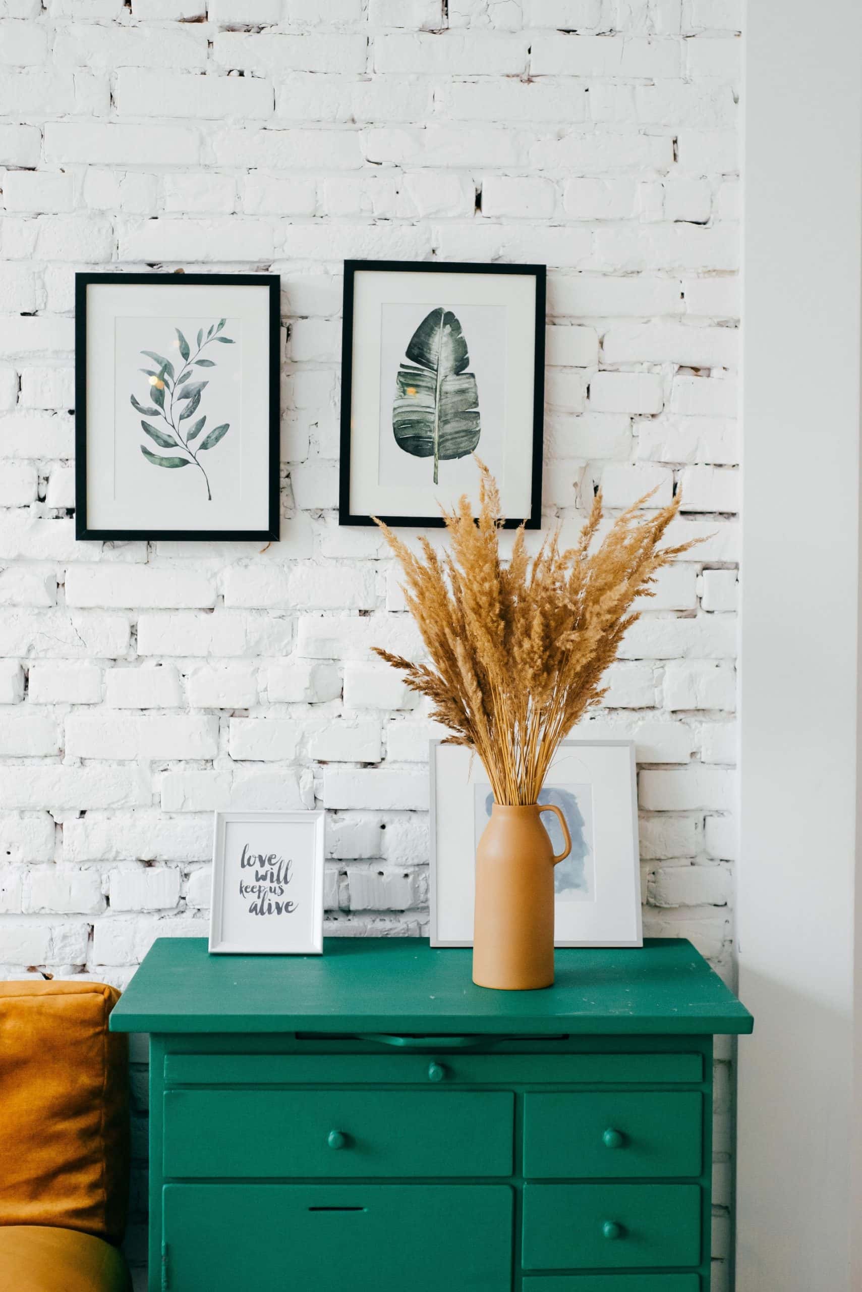 Half wall Tiles Design