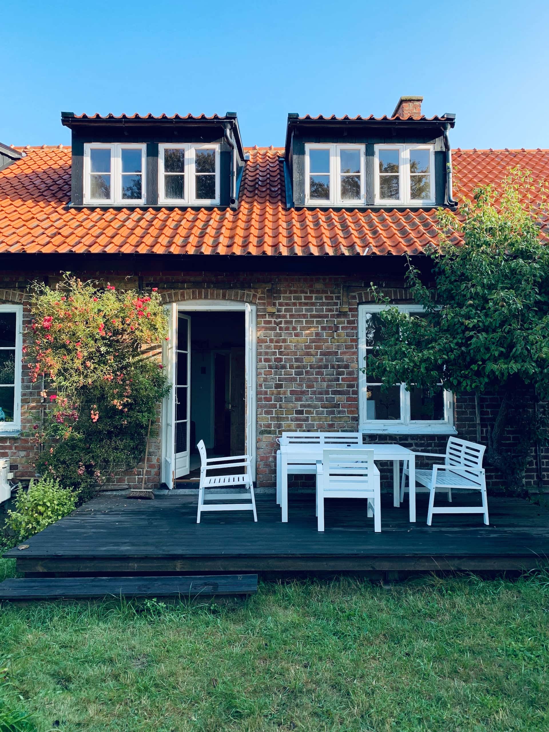 outdoor flooring
