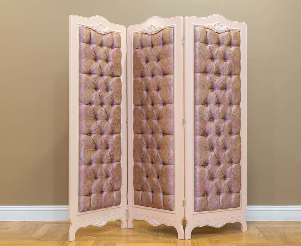 Partitions Dressing Room