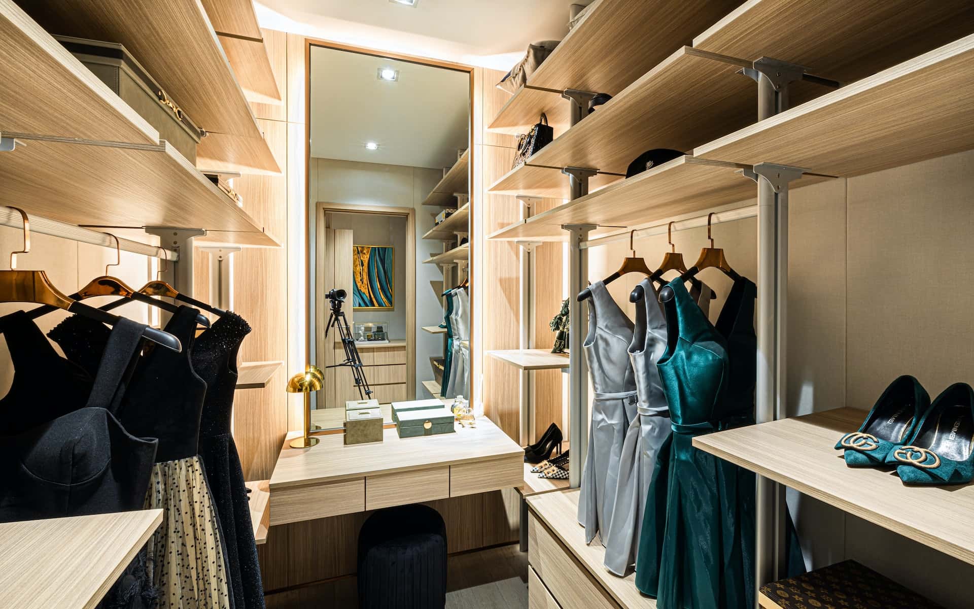 Storage Dressing Room