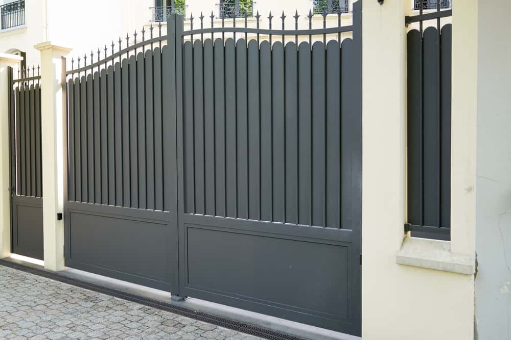 aluminium auto gate design