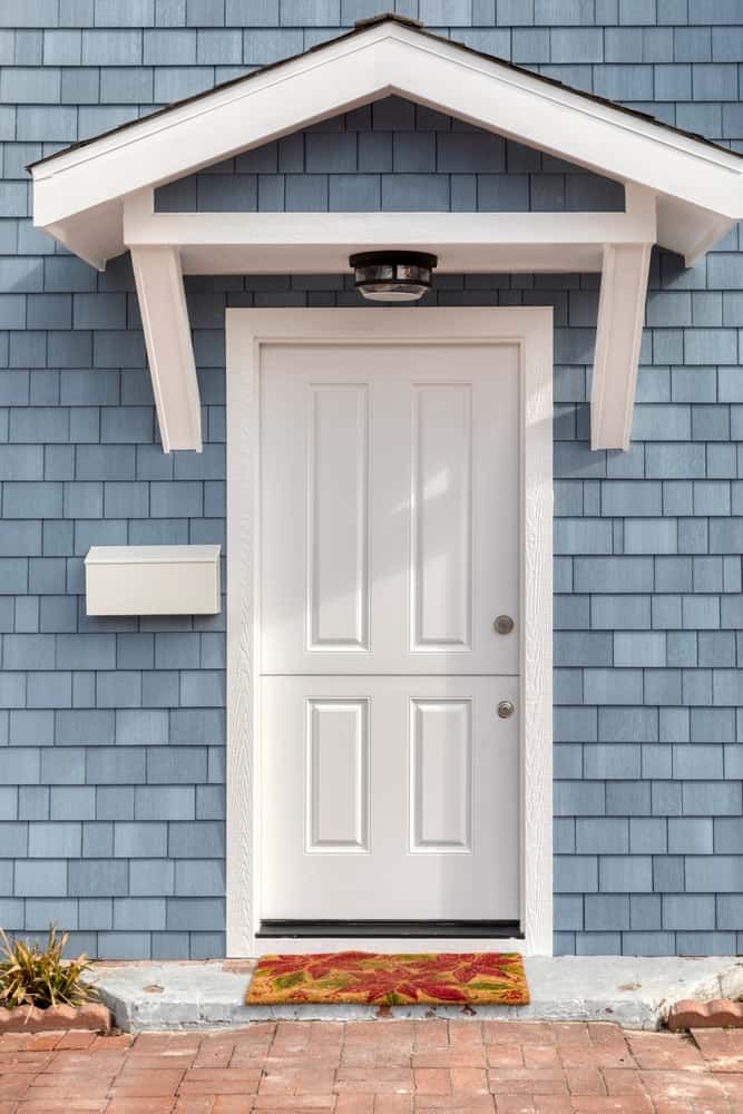 bracket house portico design
