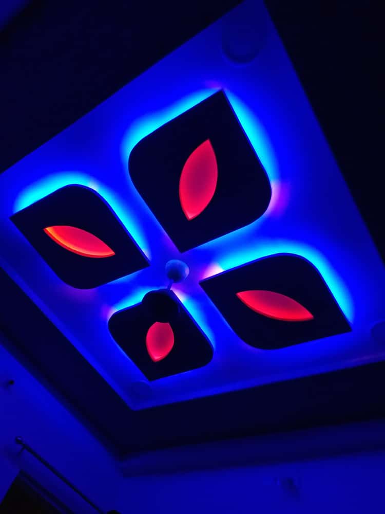 colourful patterened false ceiling wallpaper