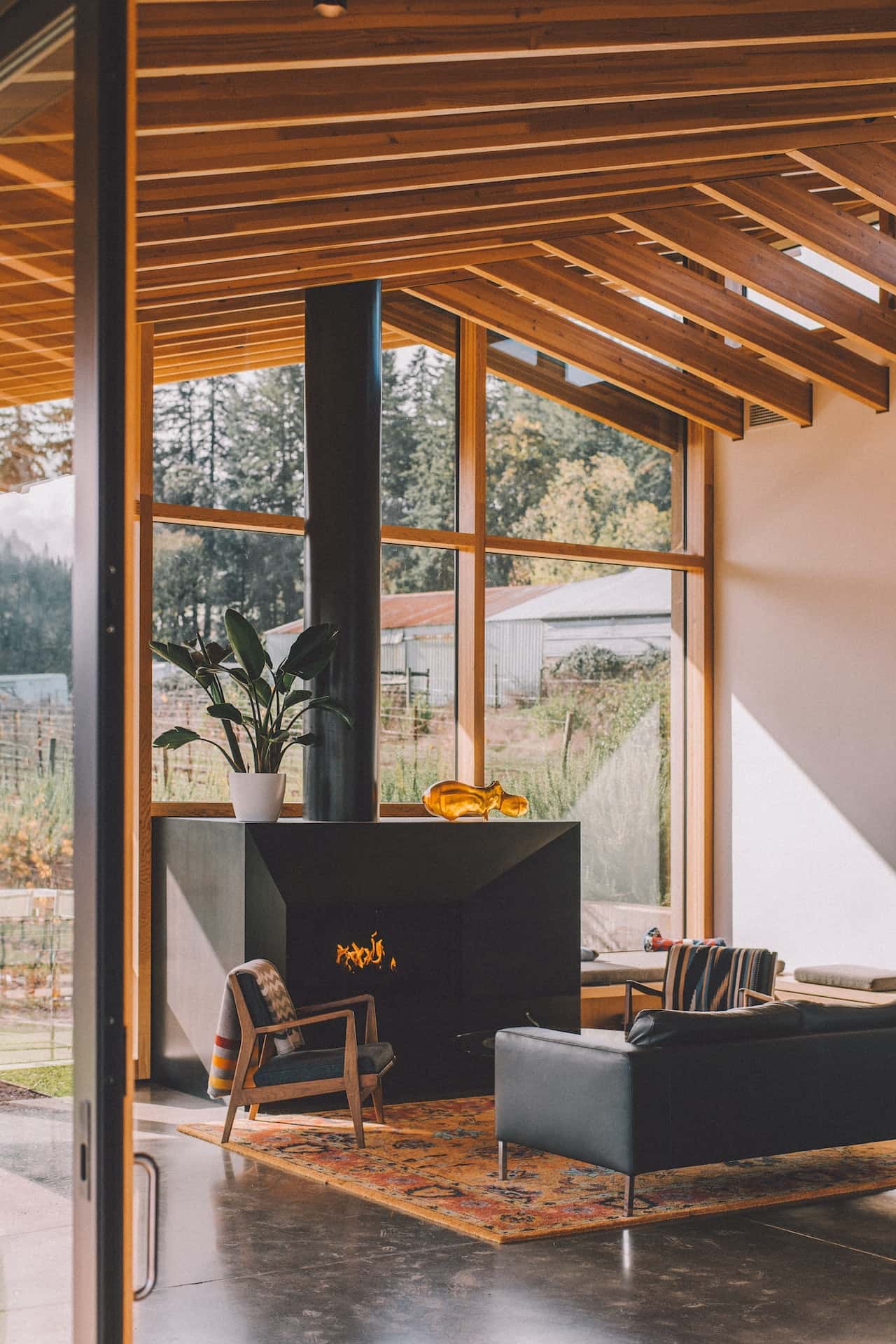 cone-shaped wooden plywood ceiling design