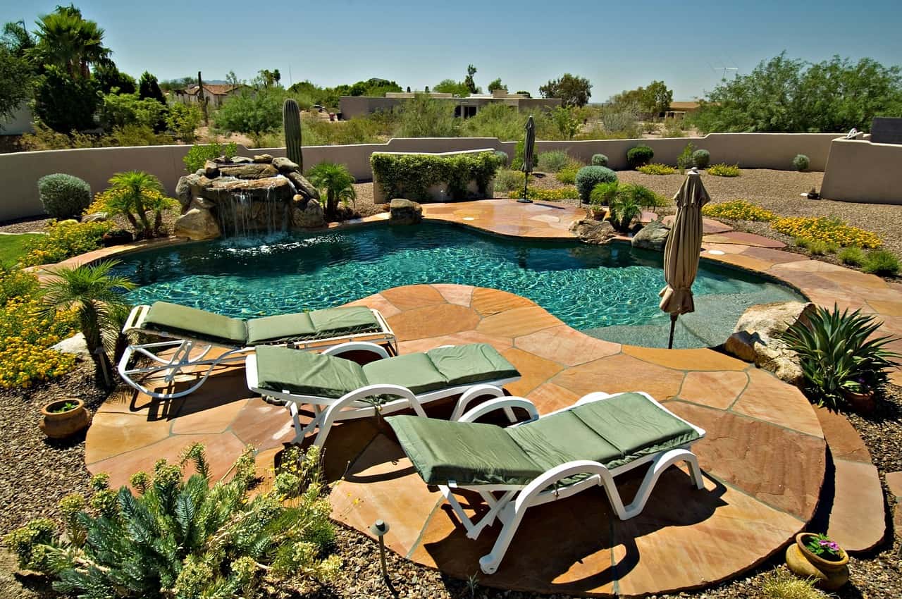 Desert Landscape Pool Design Ideas