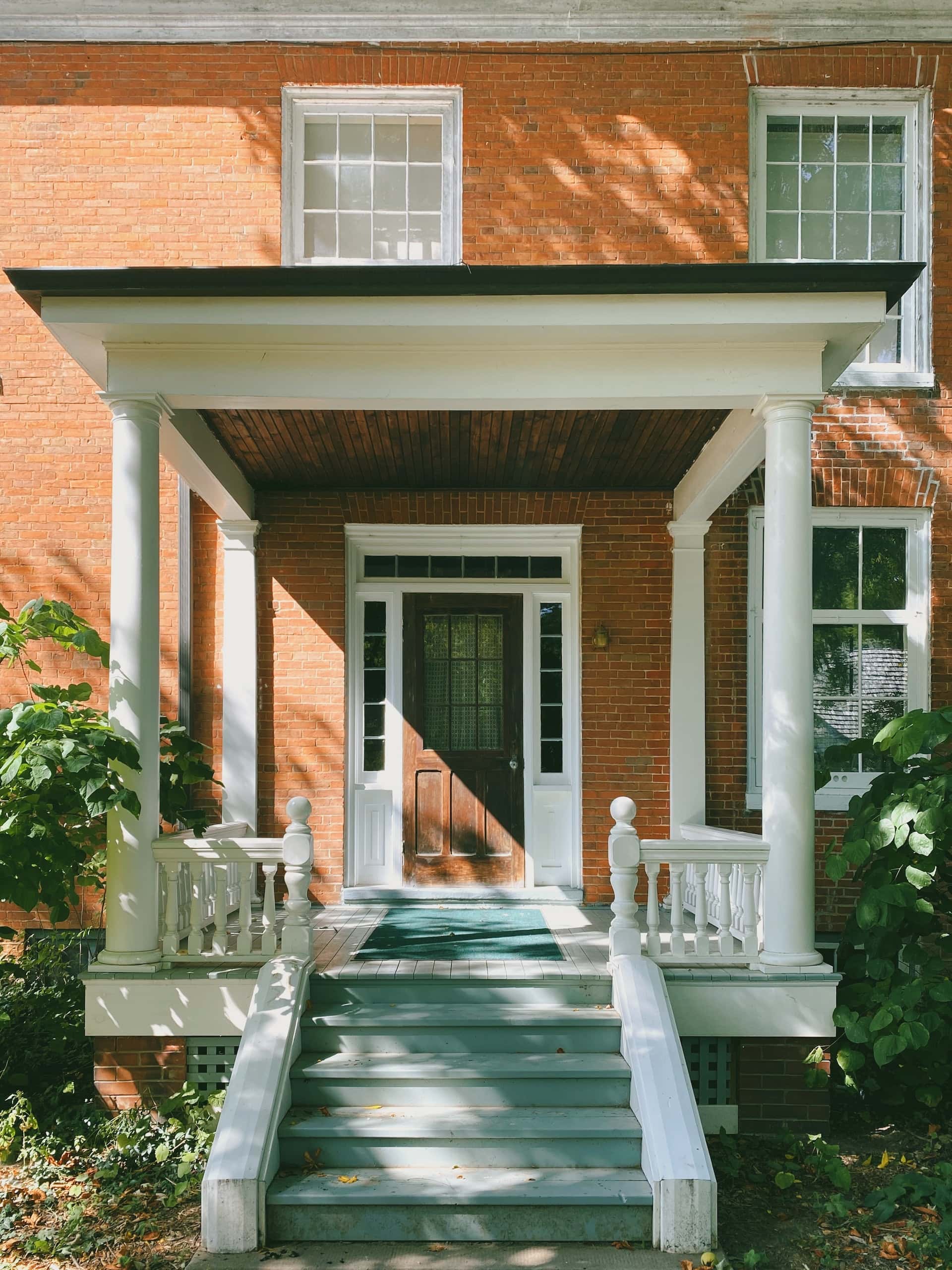 flat arch entrance design