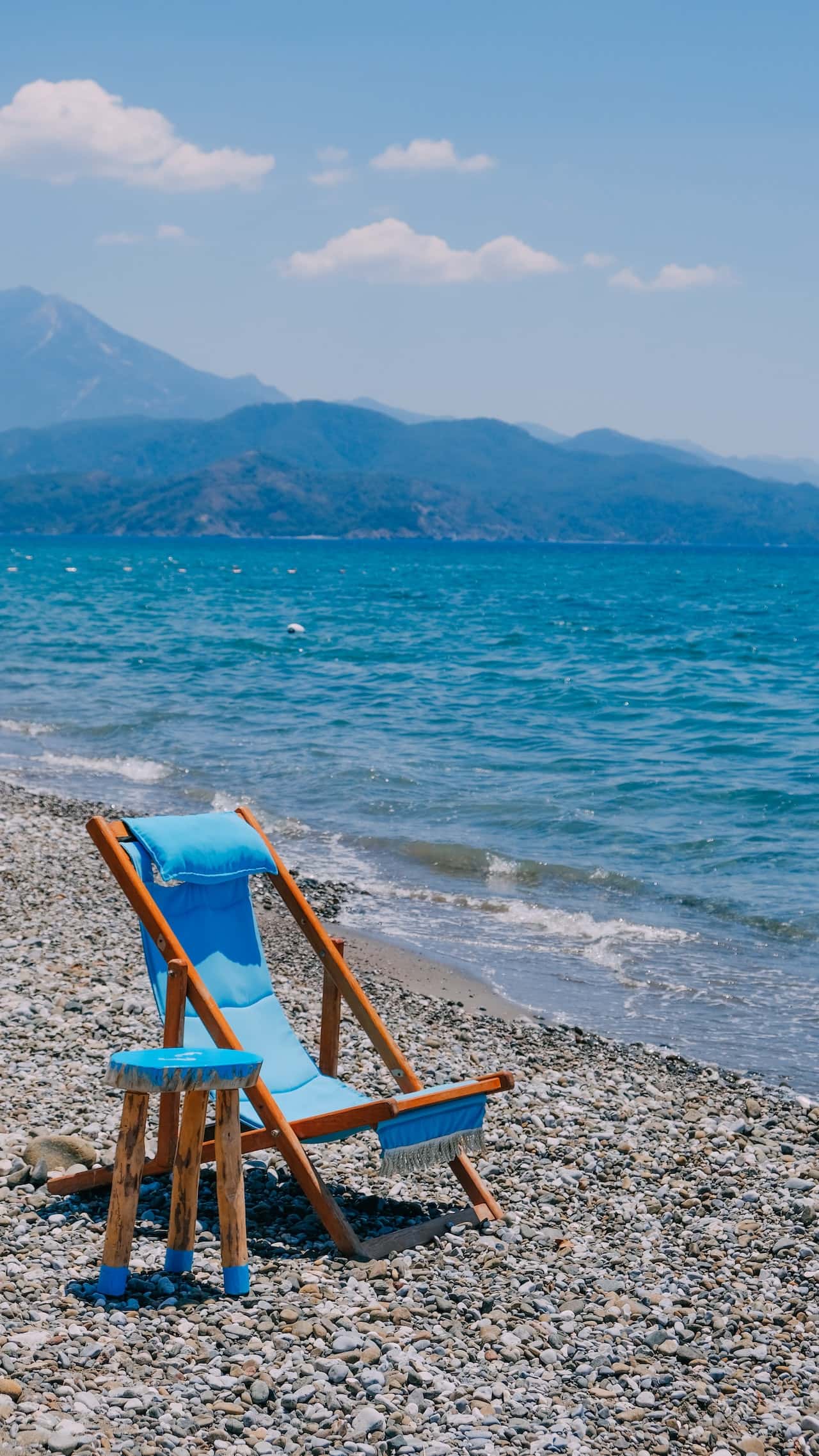 foldable lounge chair