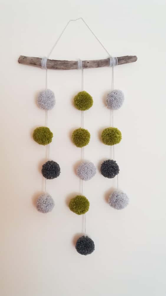 pompom wall hanging design