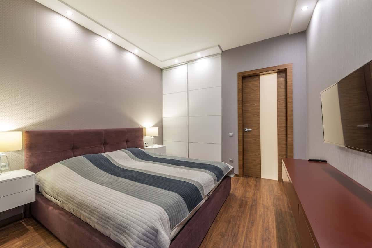 pop-up wooden bedroom door