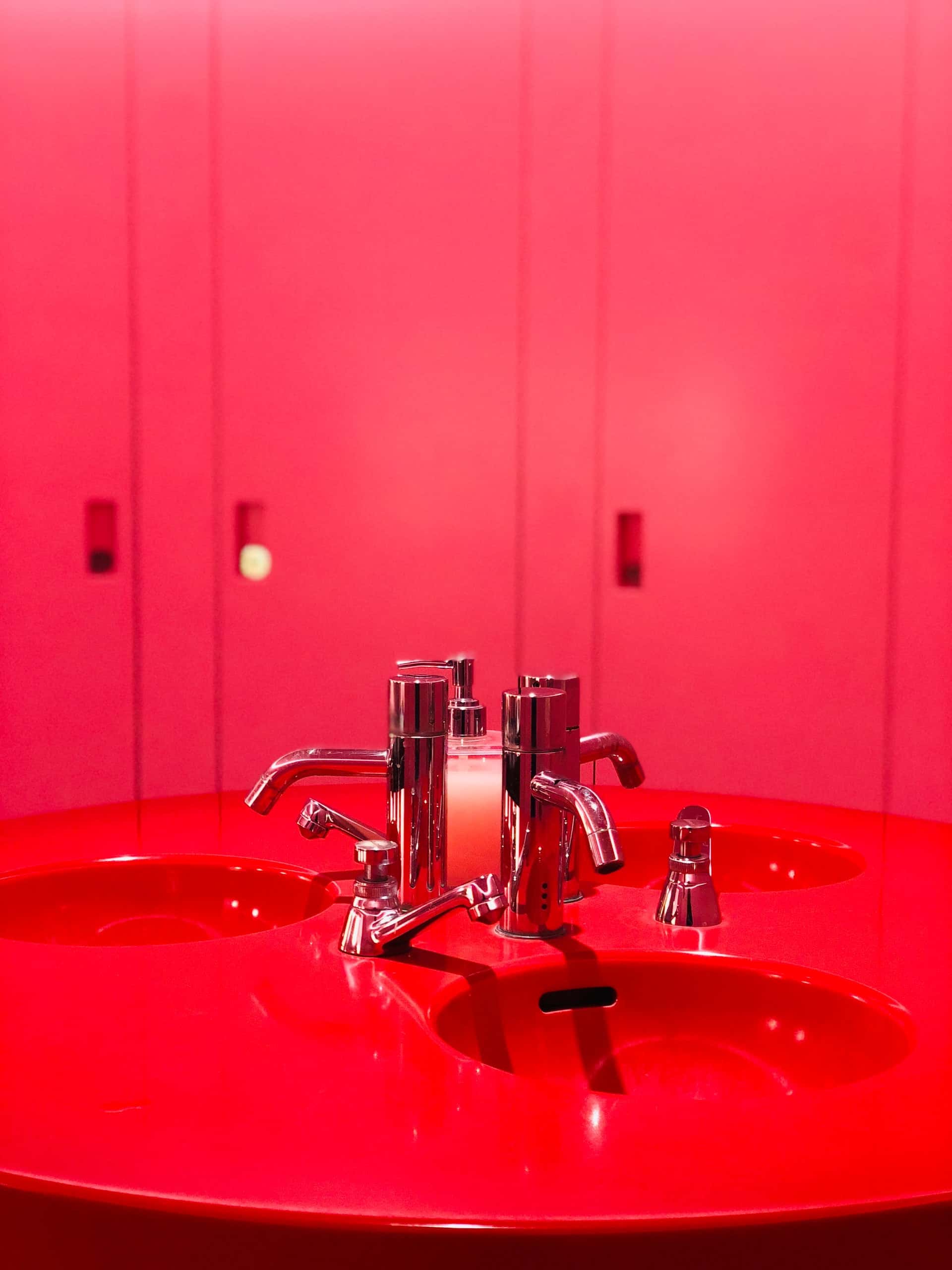 red marble countertop