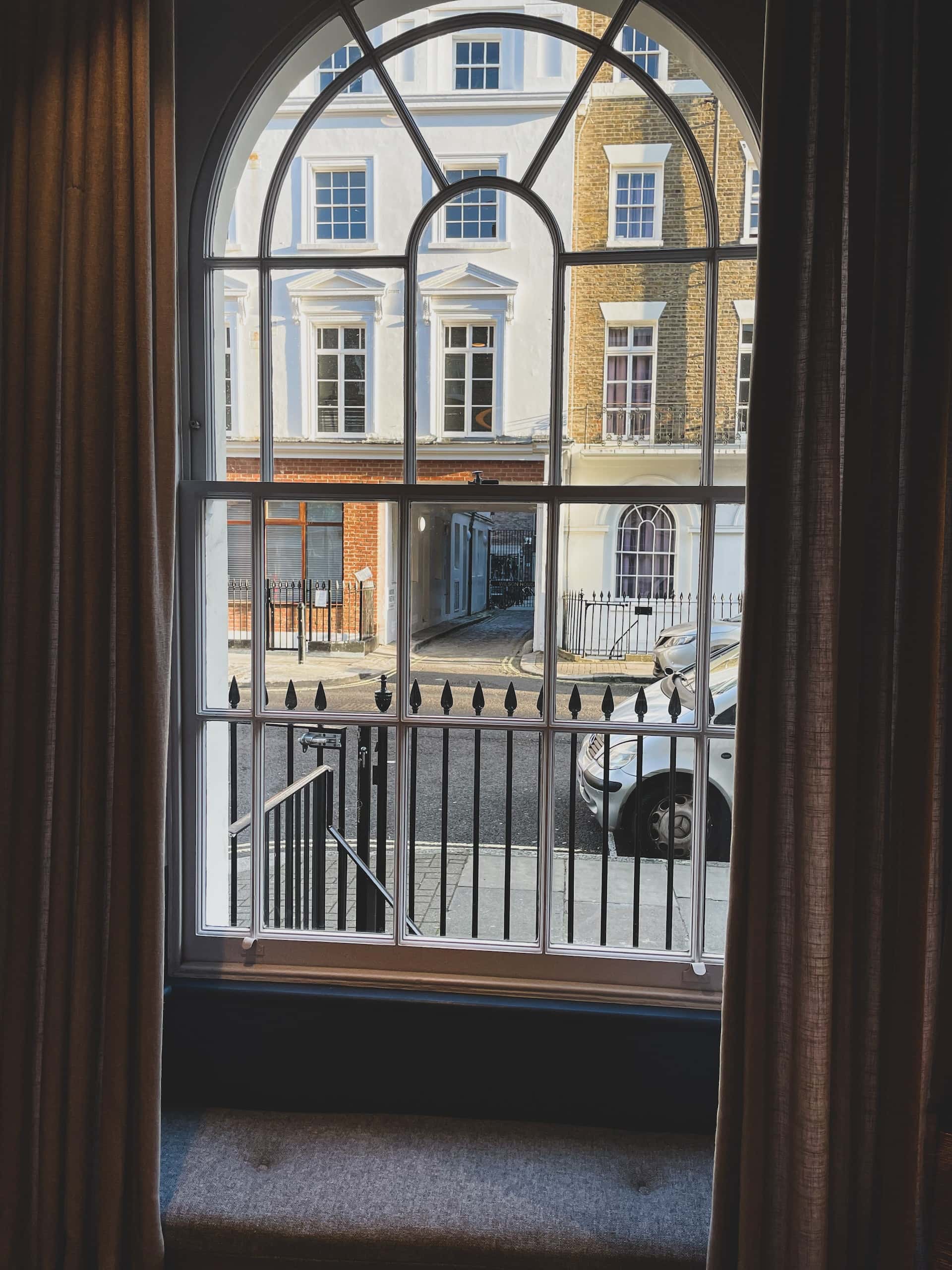 round arch windows