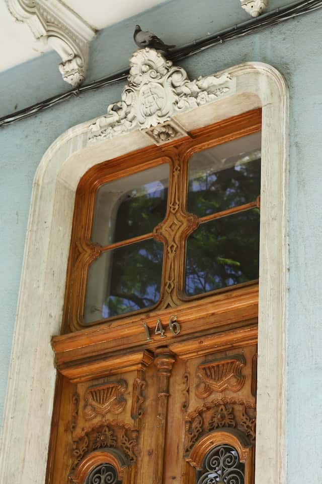 Simple Sunmica Door