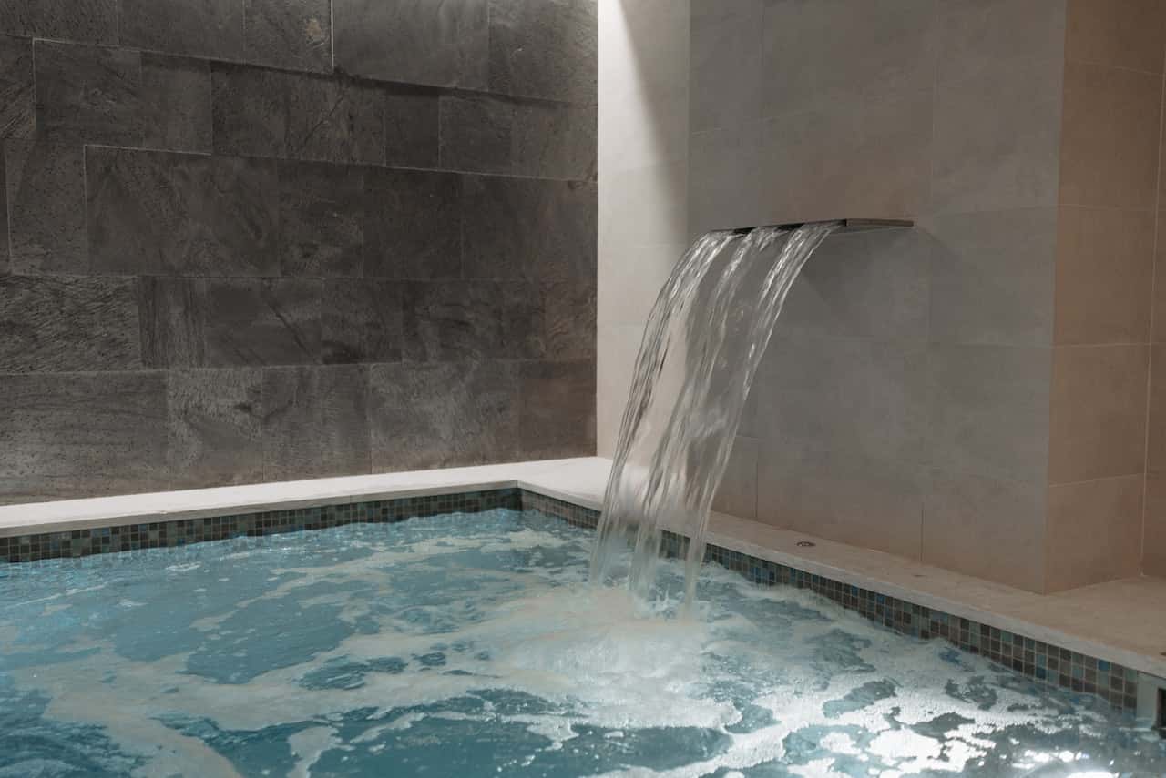 Spa-Like Spring Pool