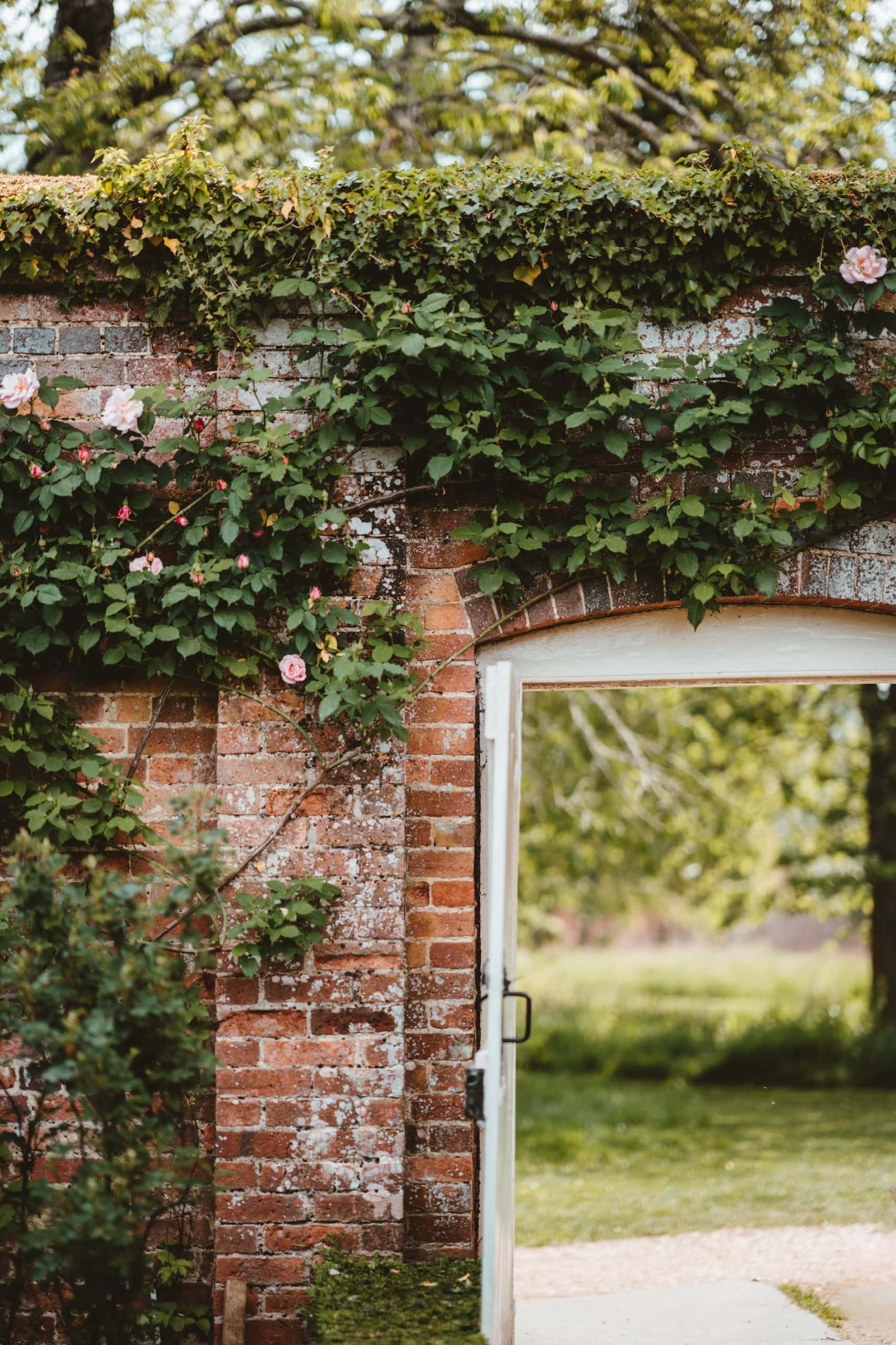stone arch for entrance design