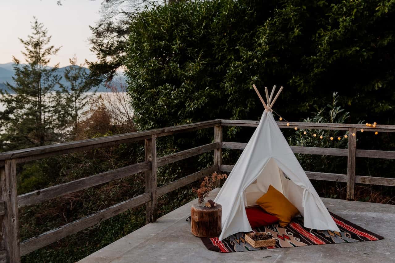tent on a terrace design