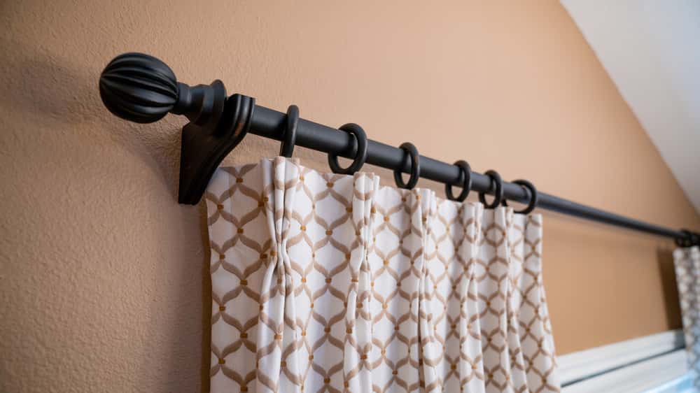 traverse curtain rod designs