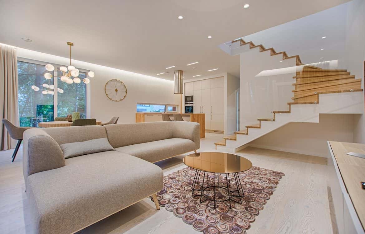 Vaulted Ceiling Designs for Stylish Home Interiors