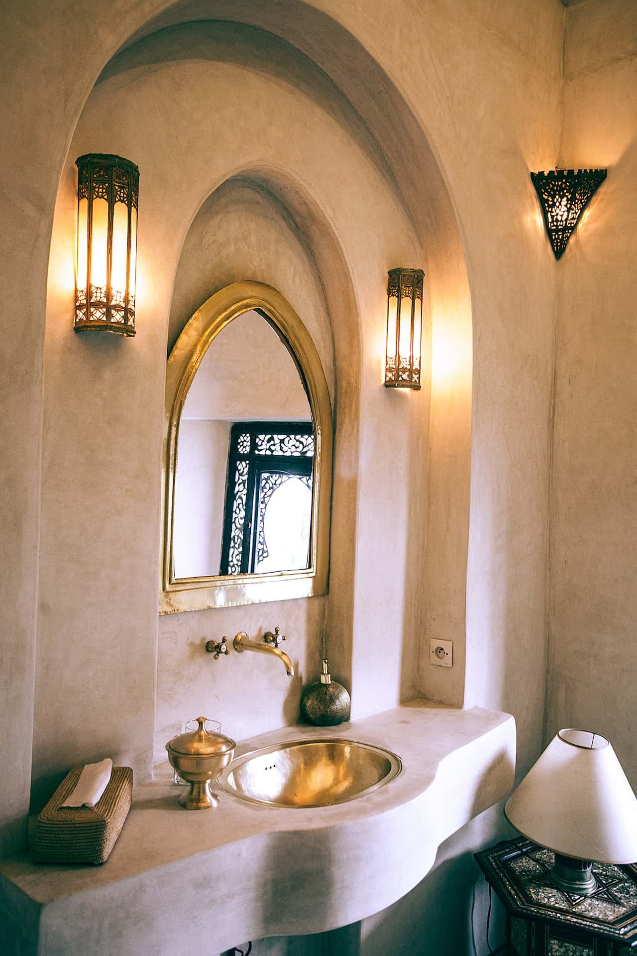 wash basin mirror glass design