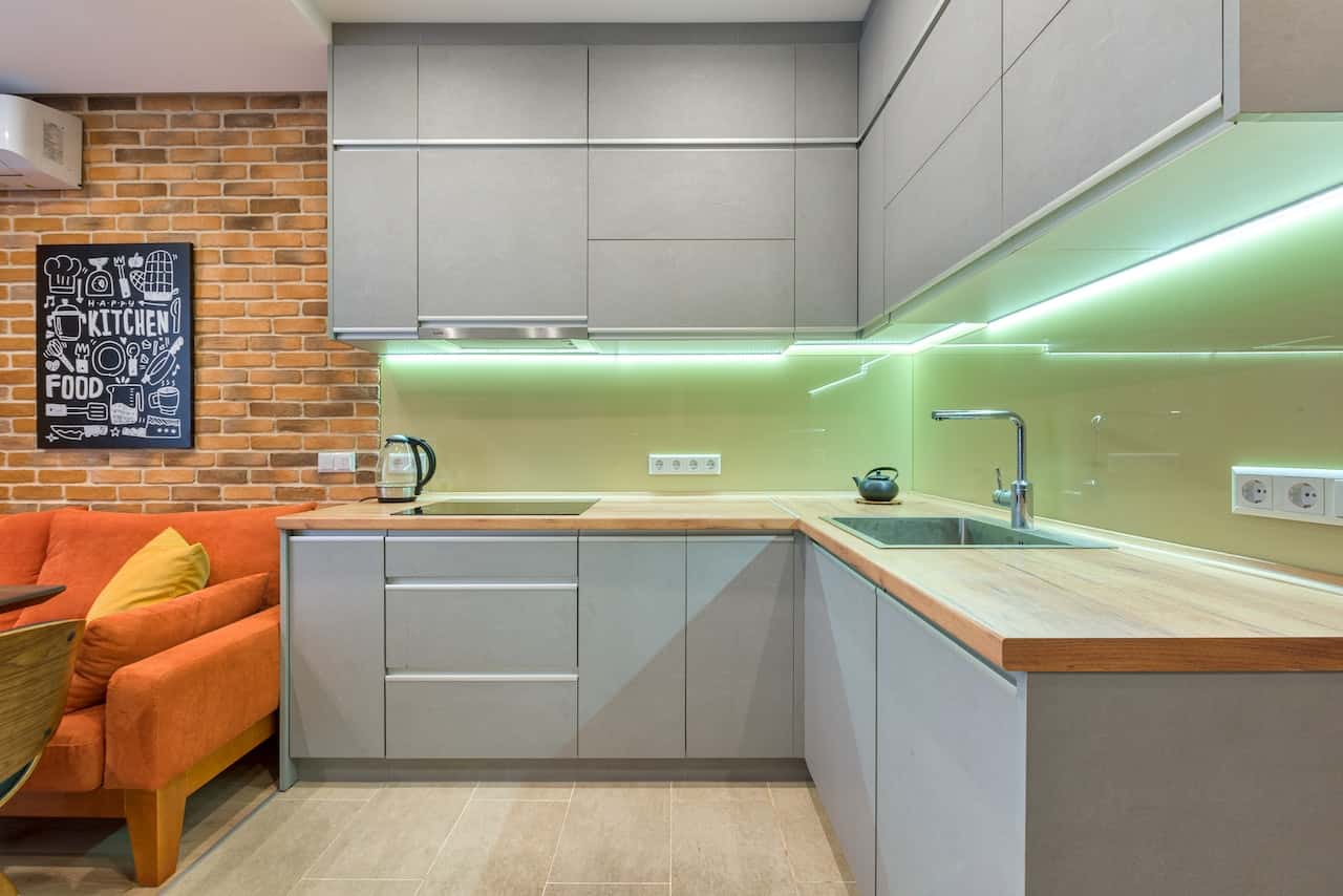 adjustable kitchen cabinet lighting