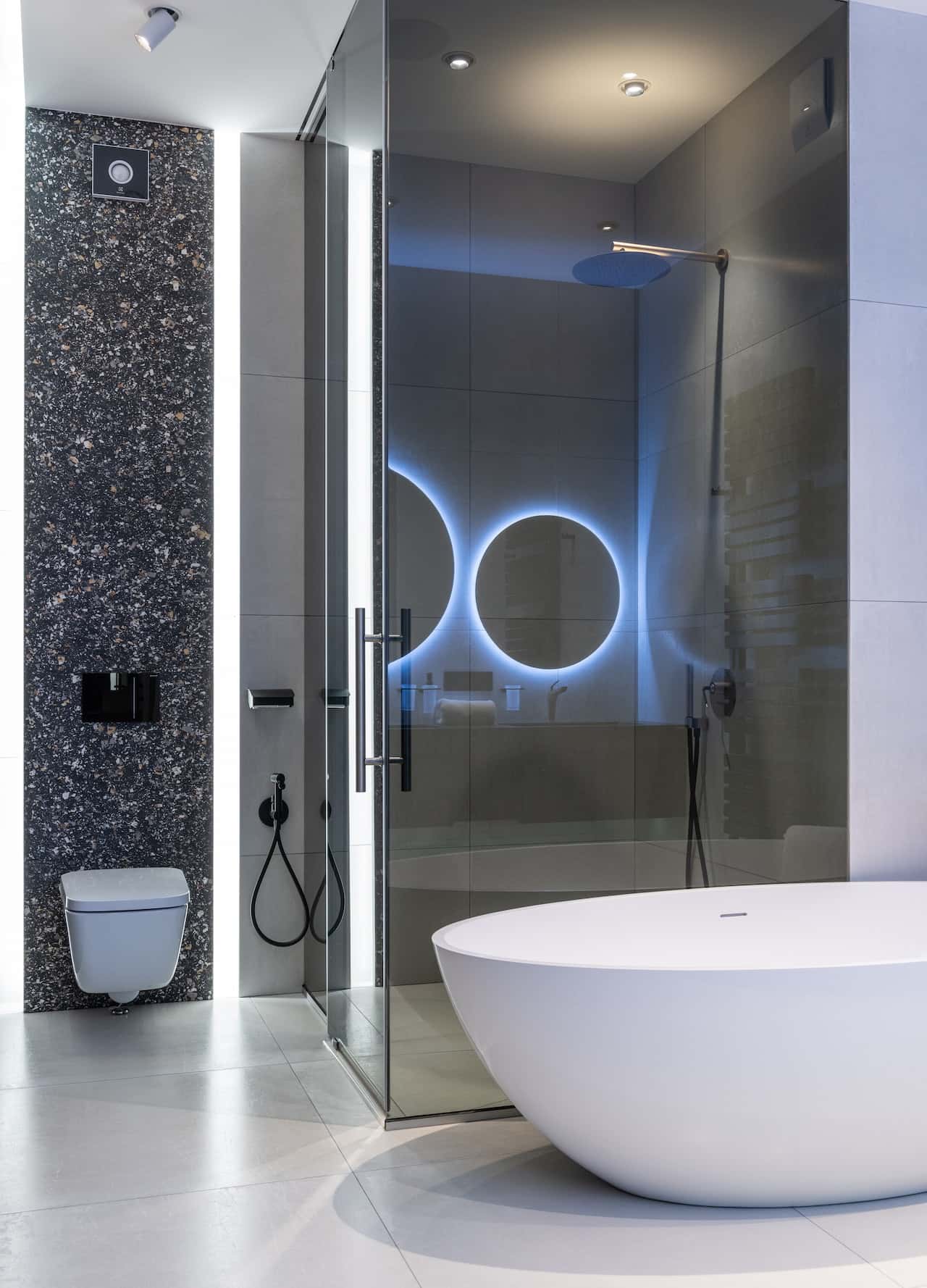 bathroom shower door ideas