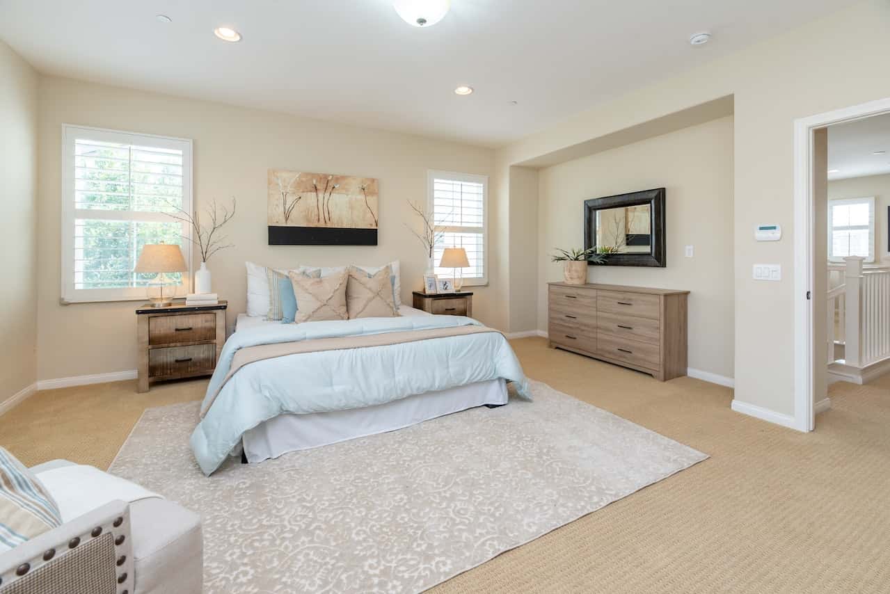 beautiful bedroom paint