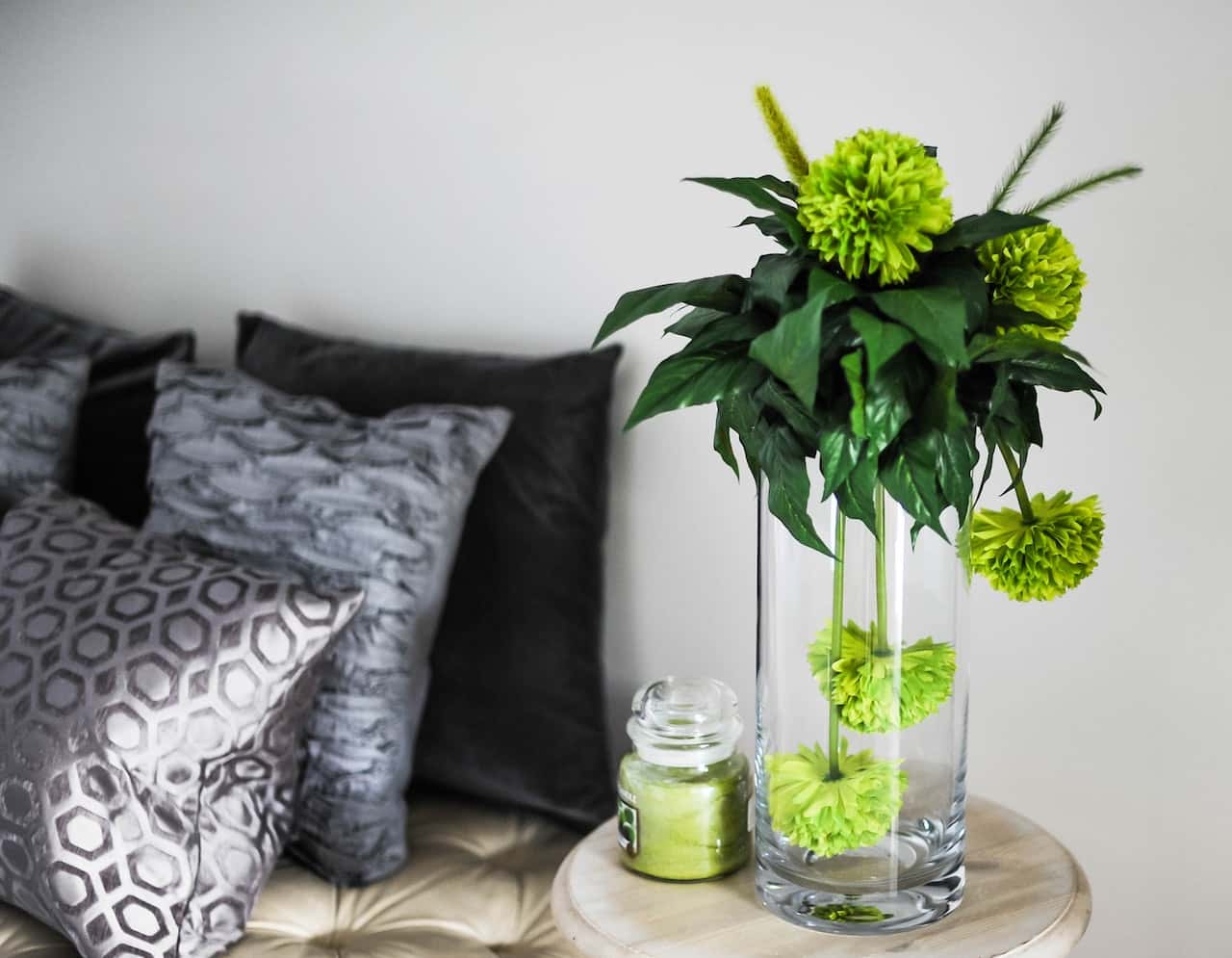 bedside table decor