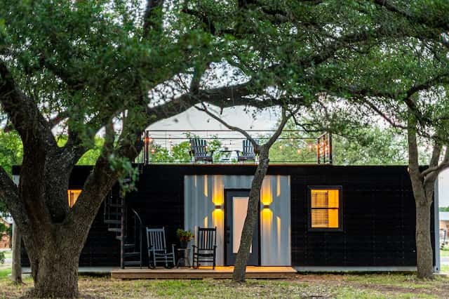 box type house