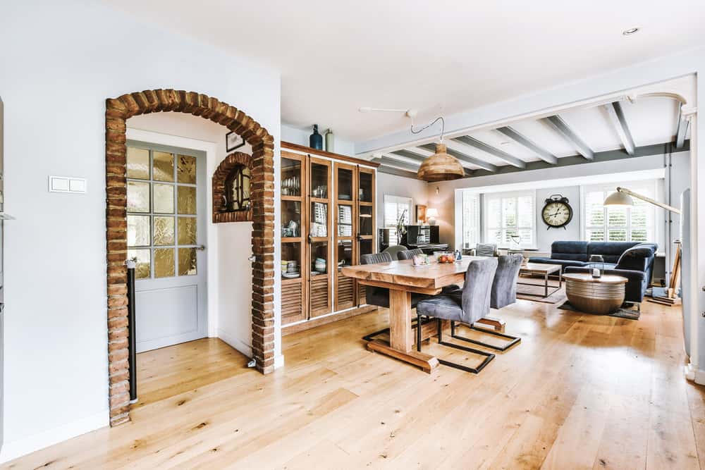 brick-style arched design
