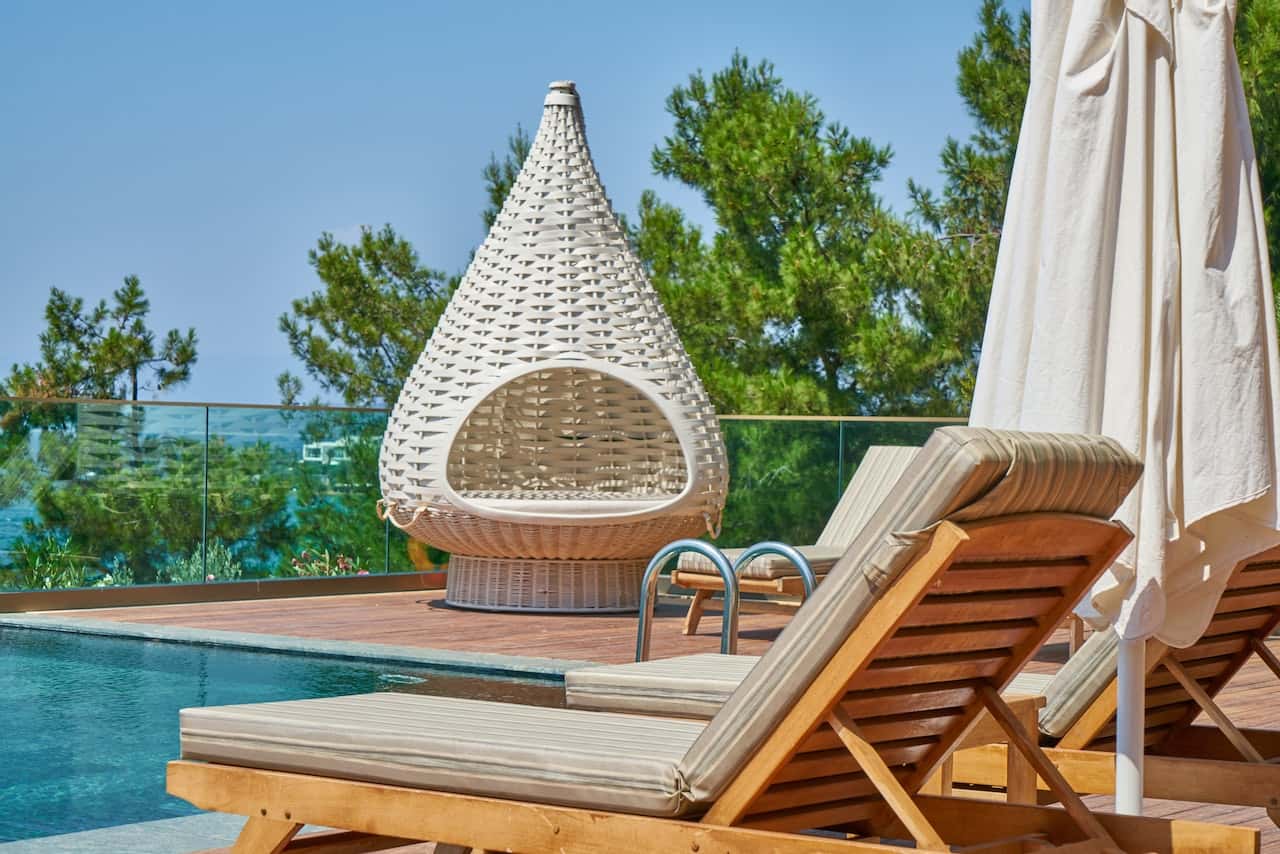 cedar decking material ideas