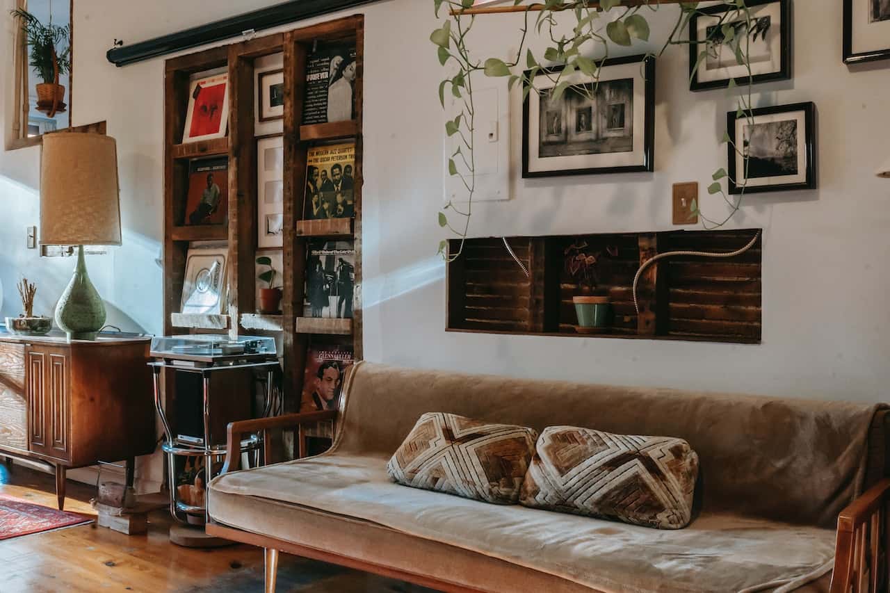 charming wooden decor