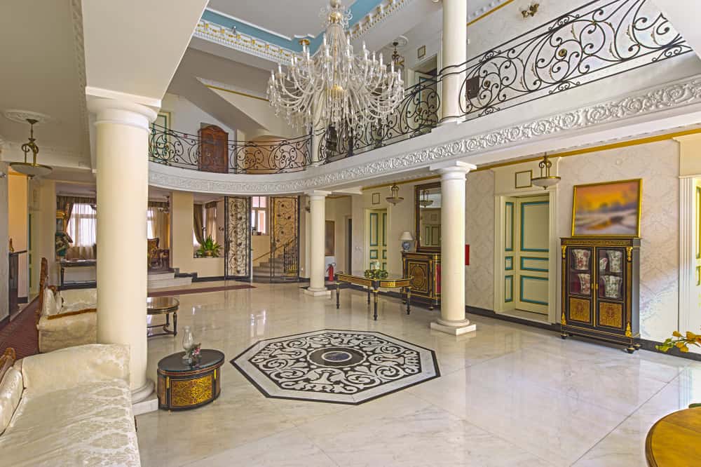 classic villa interior design