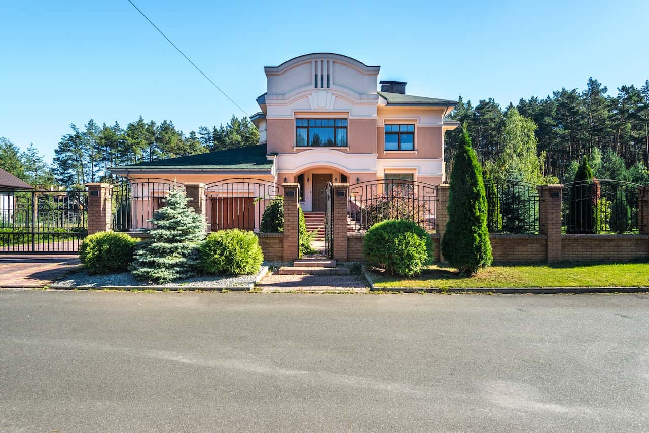 colonial style home front elevation