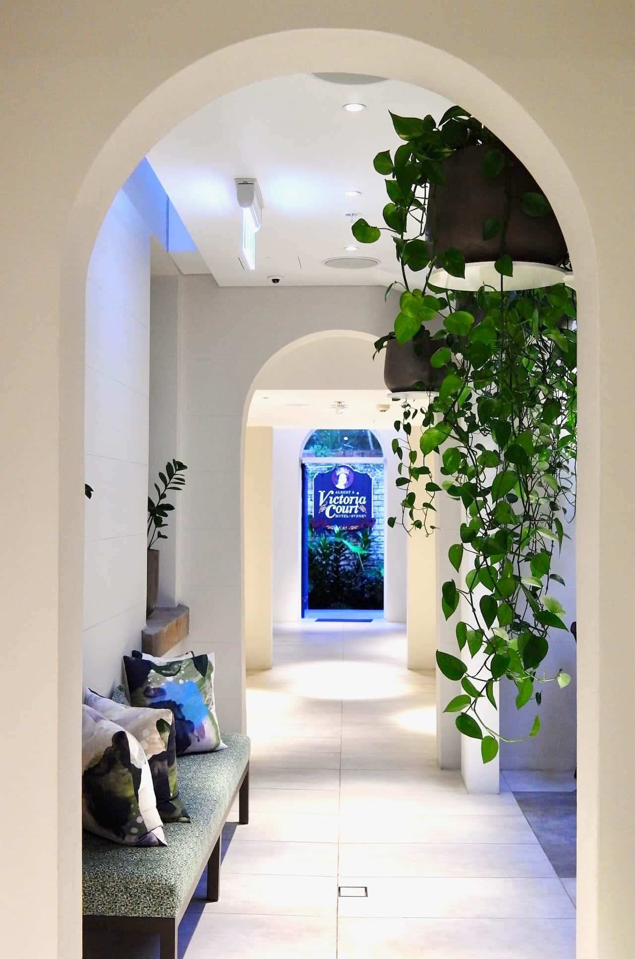 column vault design for halls