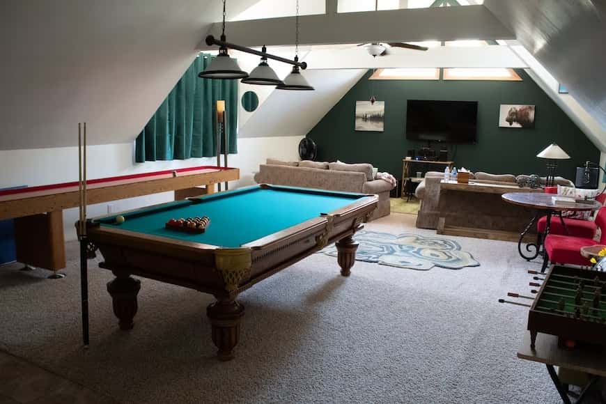 comfort of gaming room