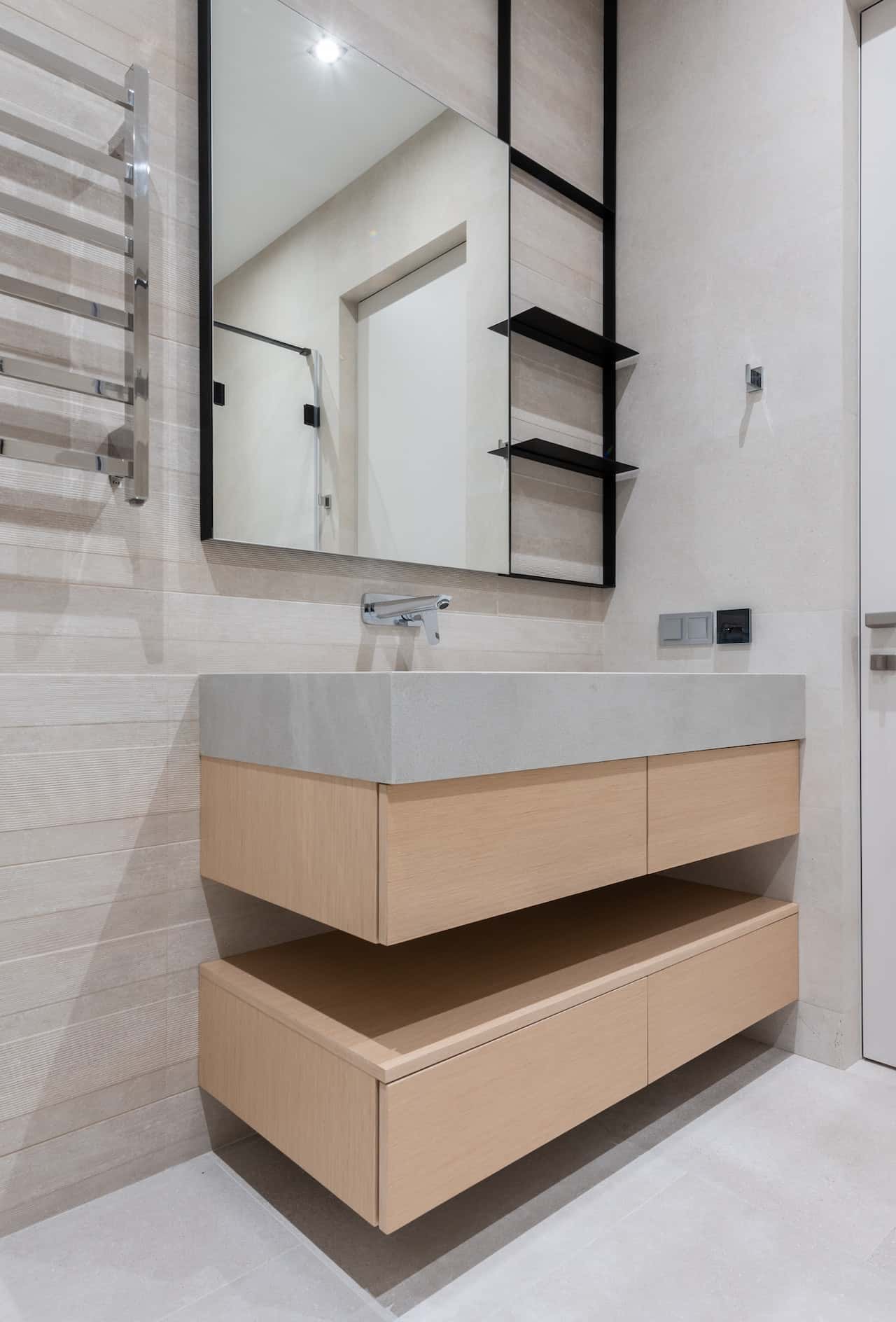 double-layer wall mounted bathroom cabinet design