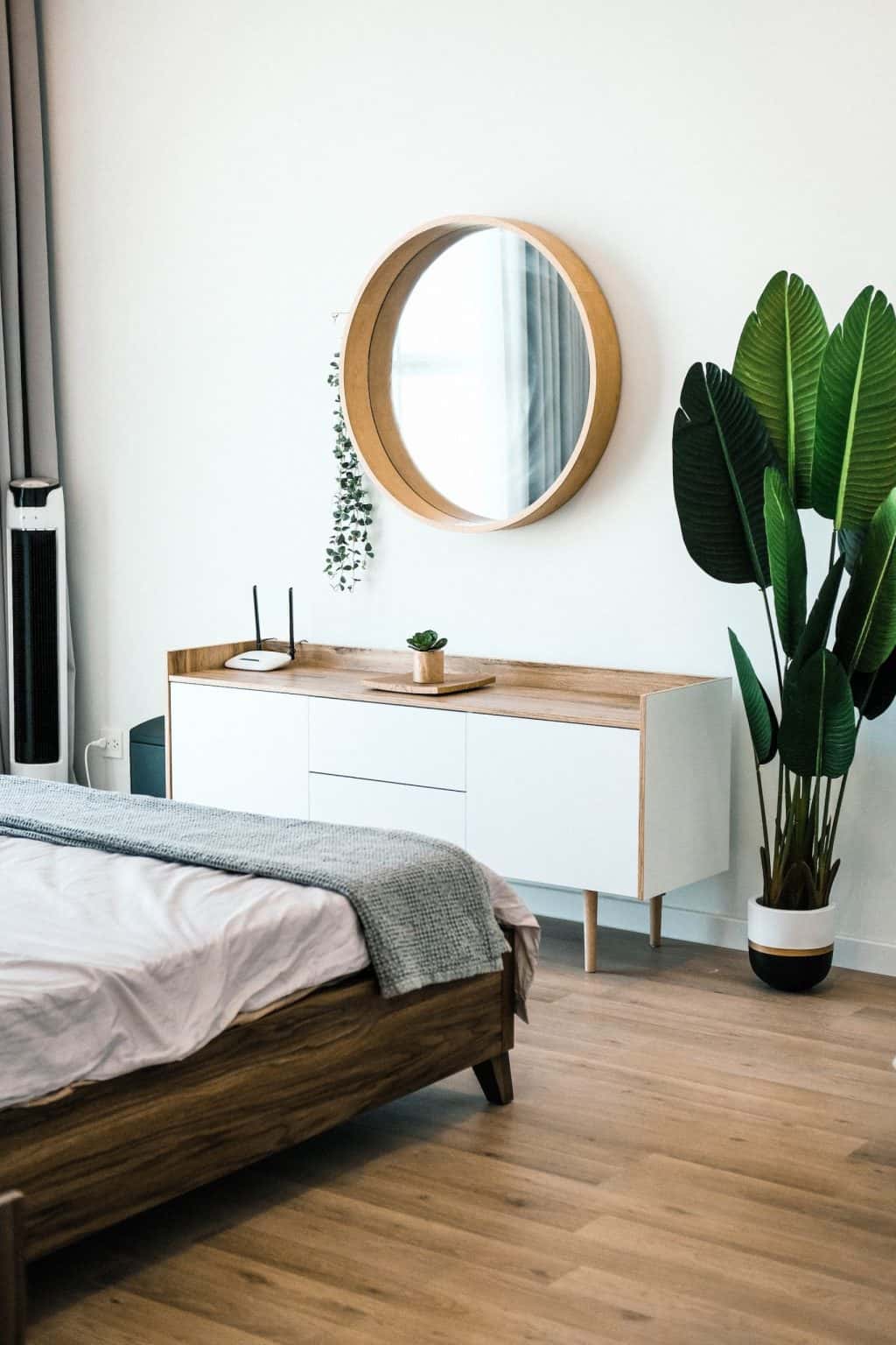 ivory white paints for bedroom