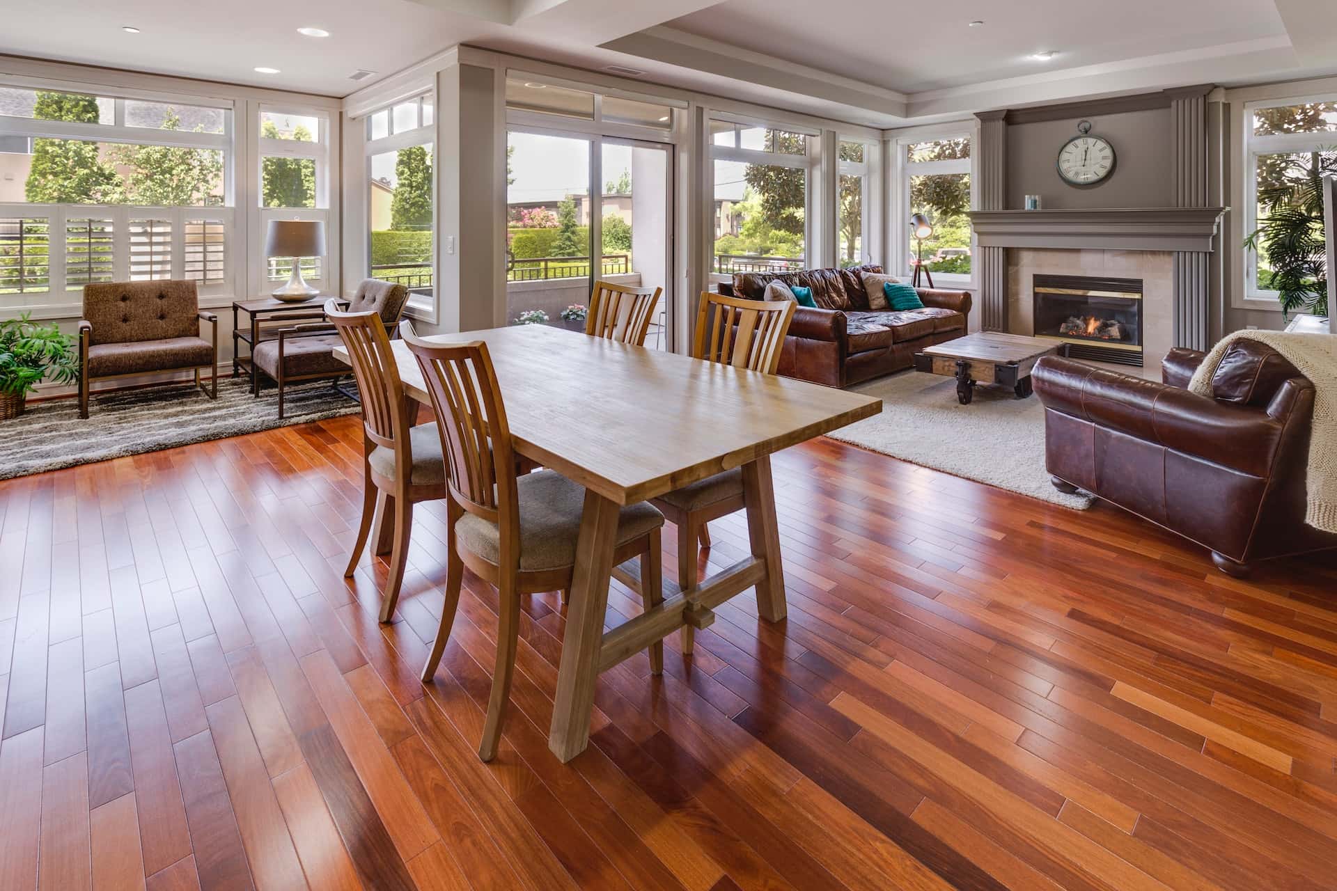 luxurious-looking sheesham wood