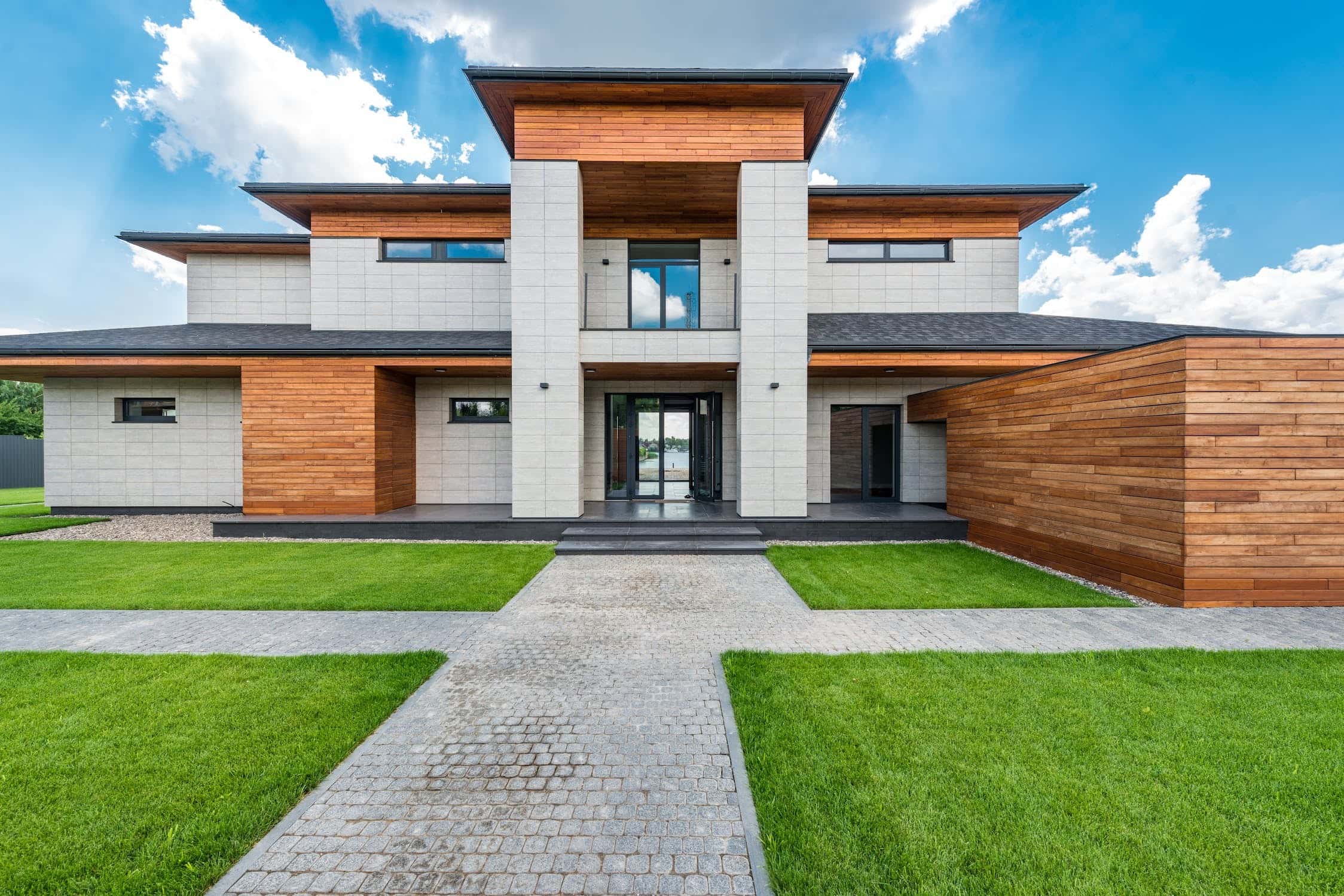 modern 5 BHK house
