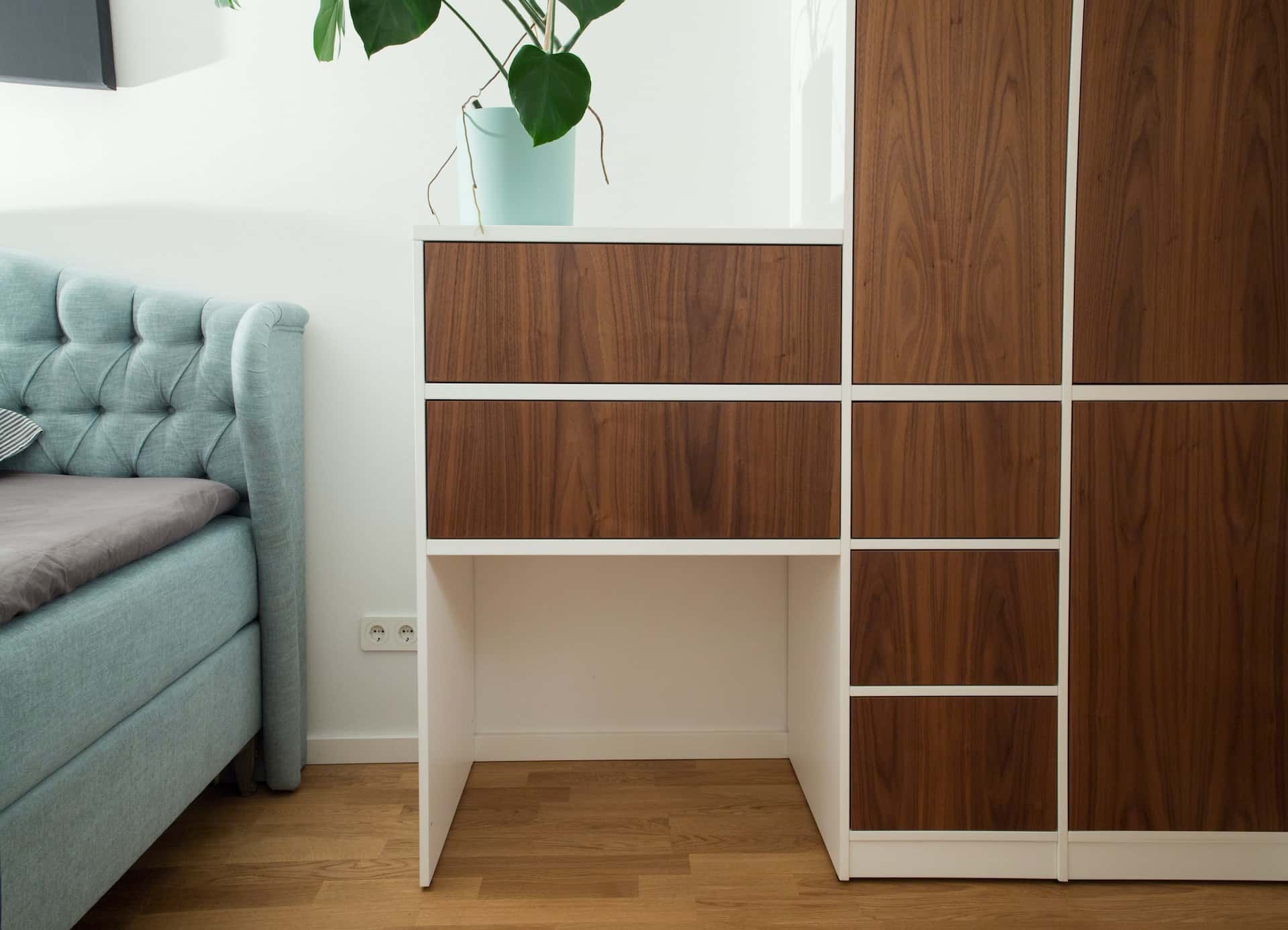 non-revealing wooden wardrobe