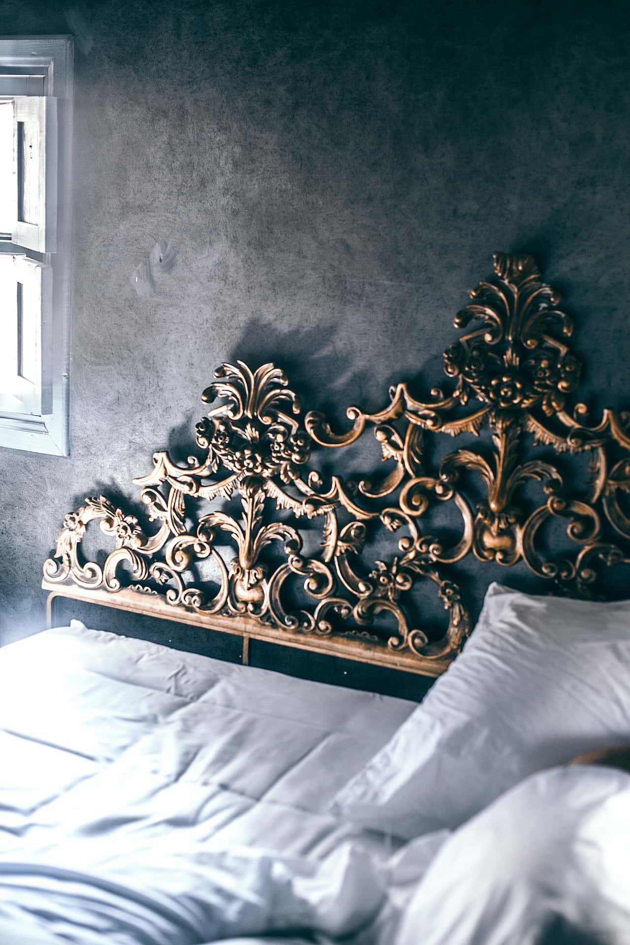 ornately designed moroccan headboard