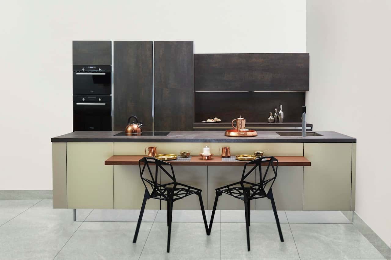 retractable dining table