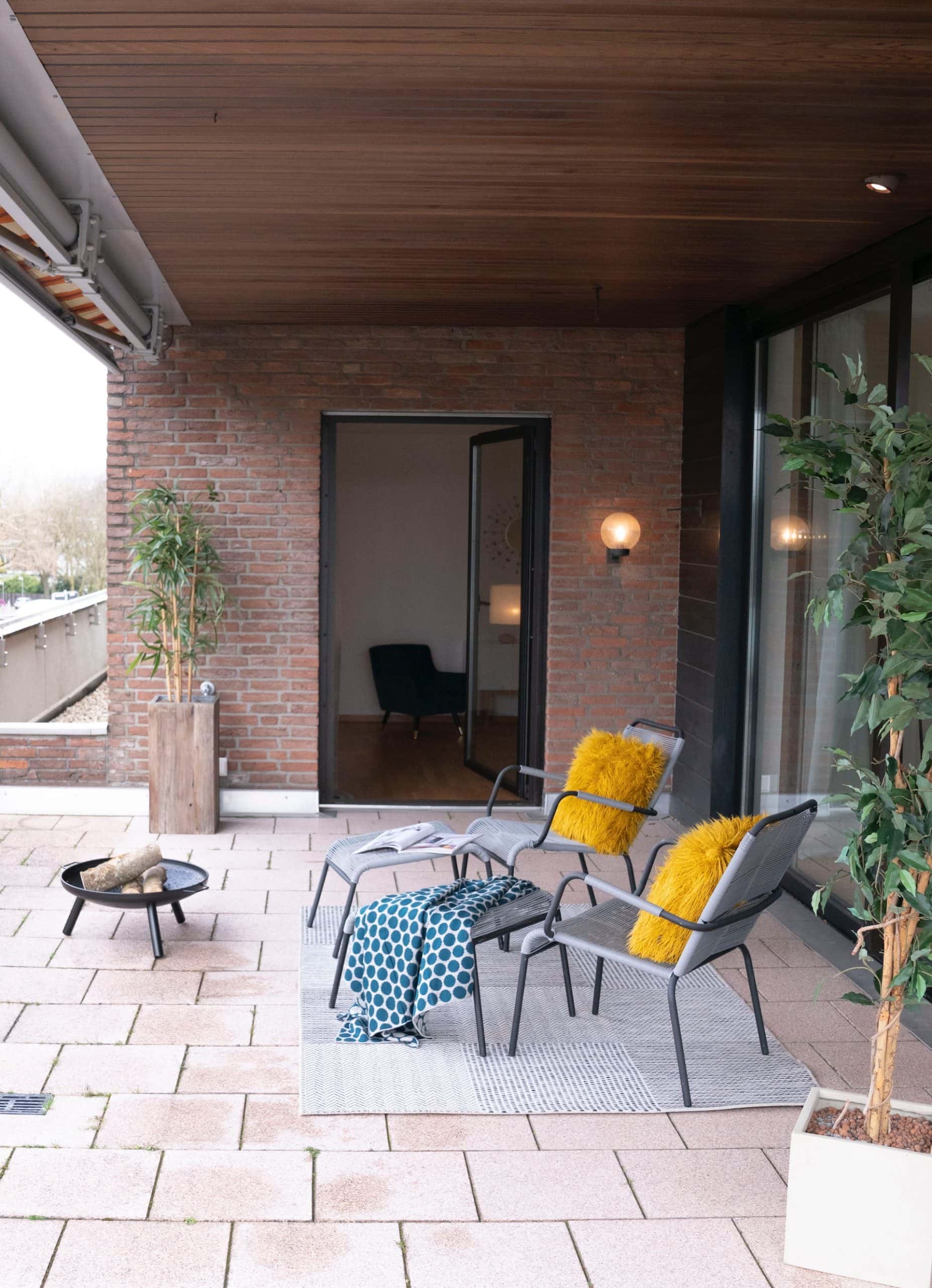 rustic veranda design