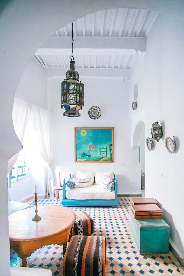 storage ideas in the balcony