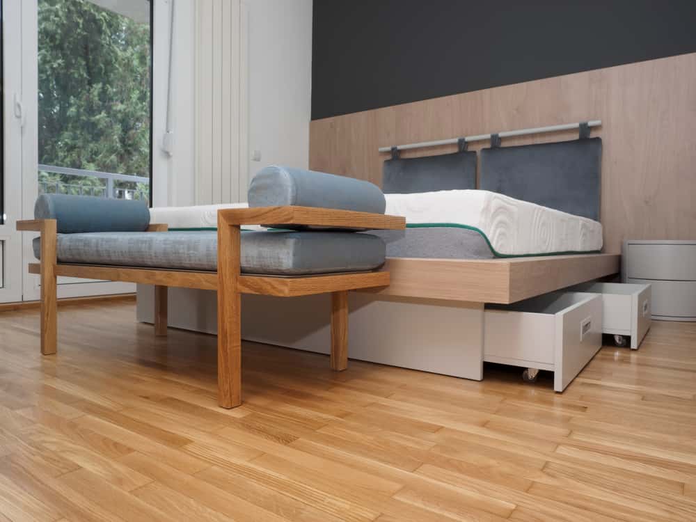 storage platform bed
