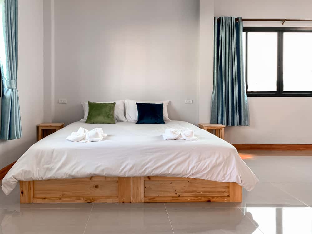 traditional platform bed