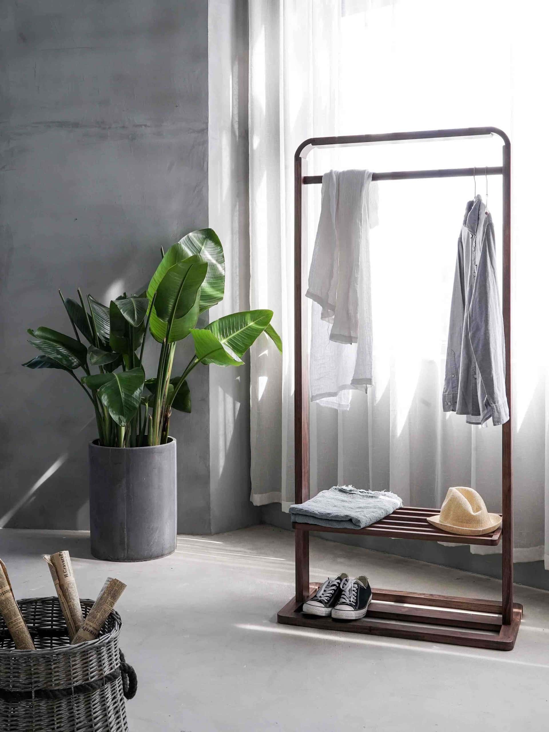 valet stand shoe rack